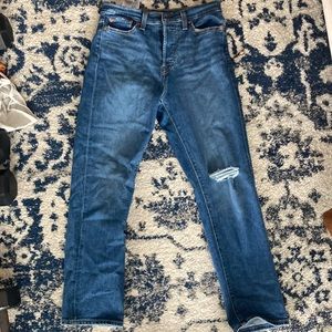 Levis Wedgie Straight Jean